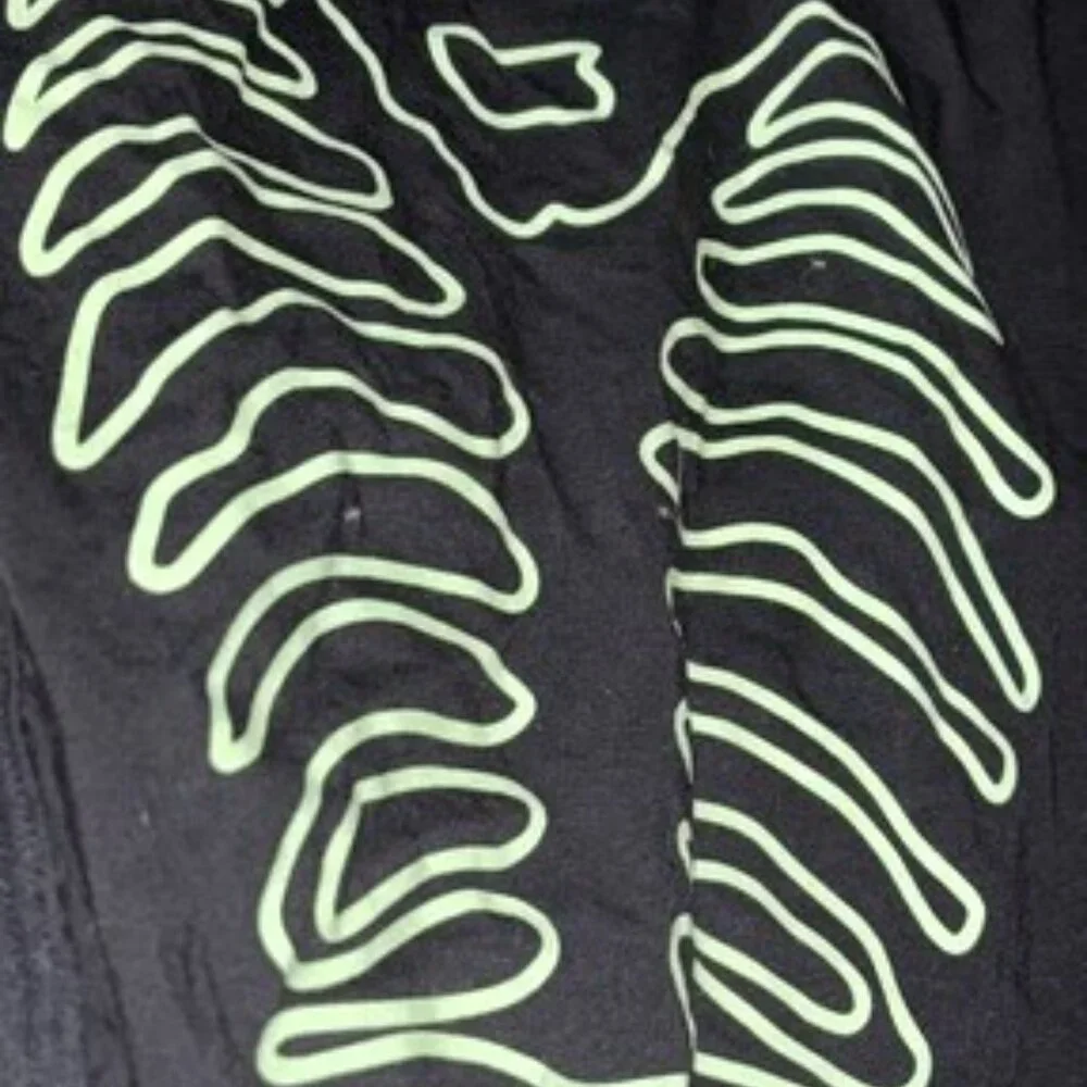 Pet Clothing Bundle | Skeleton Costume XL, Glow-in-the-Dark & Christmas Bandanas